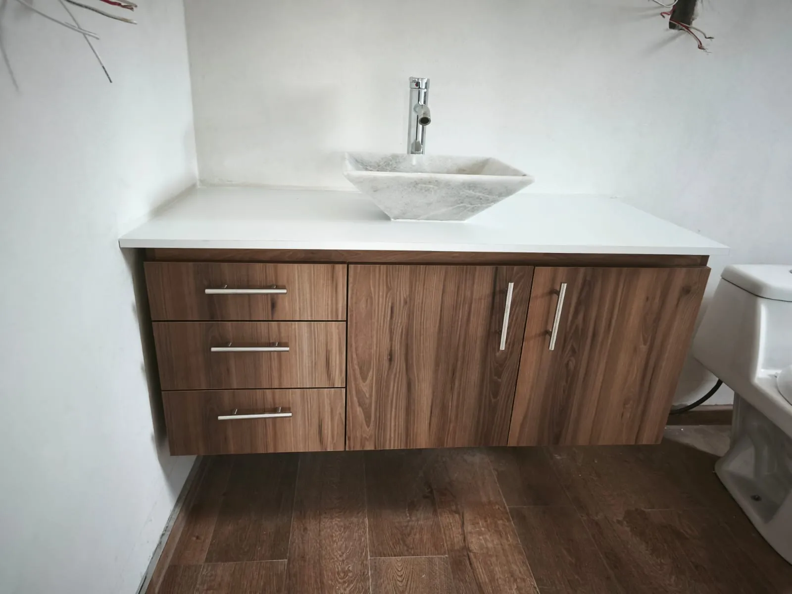 Mueble de baño doble